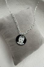 Load image into Gallery viewer, Necklace with pendant 15mm silver / photo engraving
